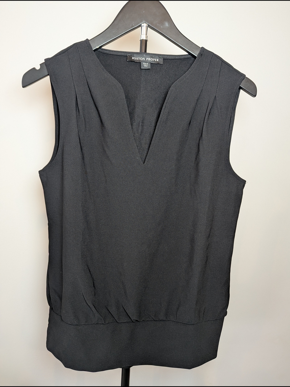 Boston Proper Women's Size S Beyond Travel Sleeveless Top Black Stretch Blouse
